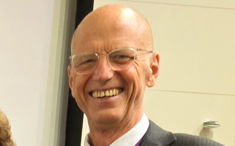 Colleagues pay tribute to ‘true gentleman’ Professor Nick Hardiker