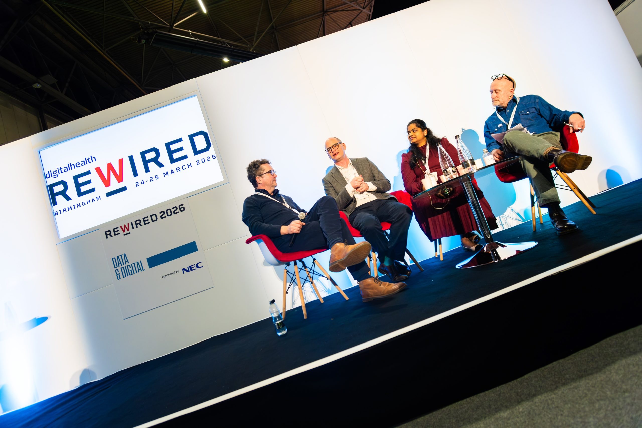 FDP ‘being held back by a lack of clarity from the centre’