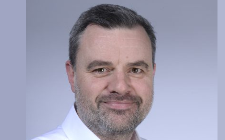 Buckinghamshire trust signs System C deal for AI-scribing in EPR